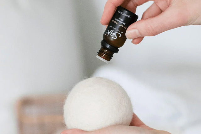 Diffuser blend and Laundry Ball